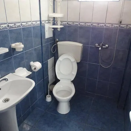 Casa Consentino בית אירוח קוסטינסטי